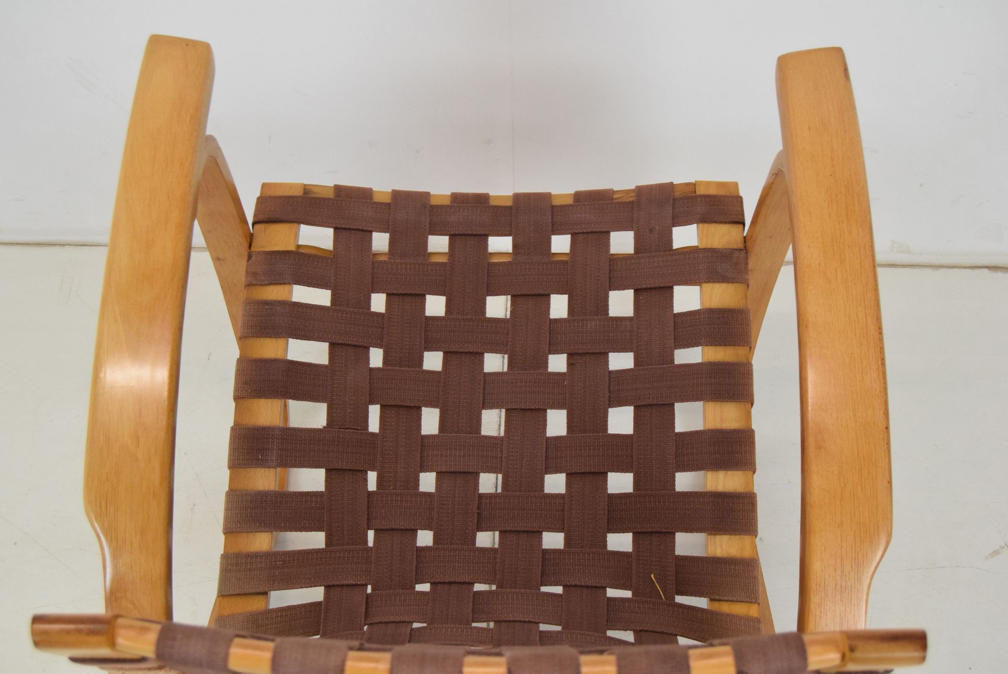 Fauteuil en bois de hêtre courbé, design Jan Vaněk, années 1930.