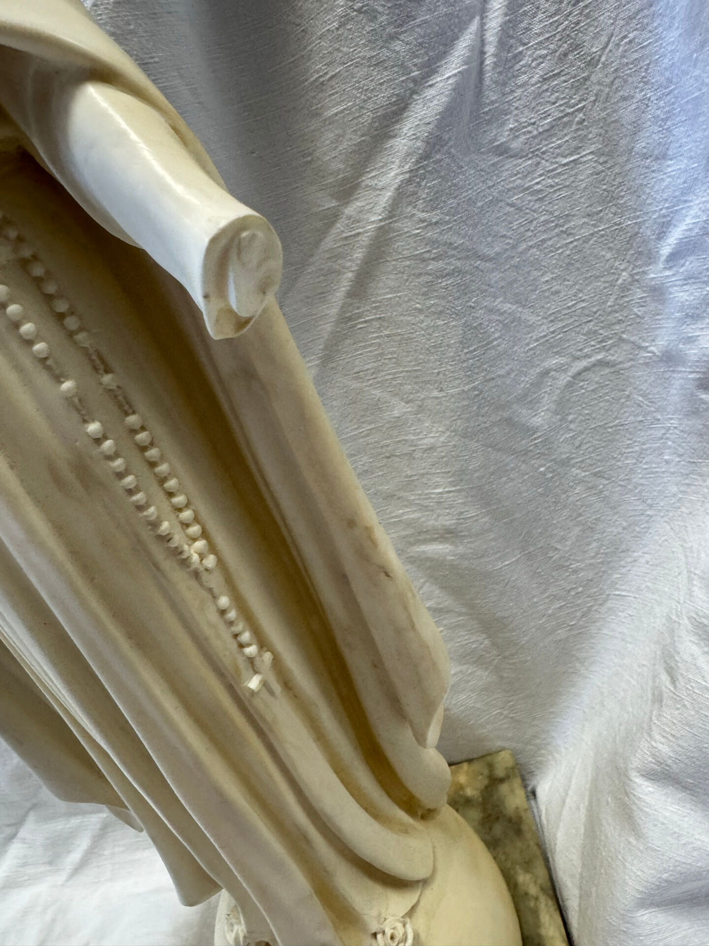 Virgin statue in resin
