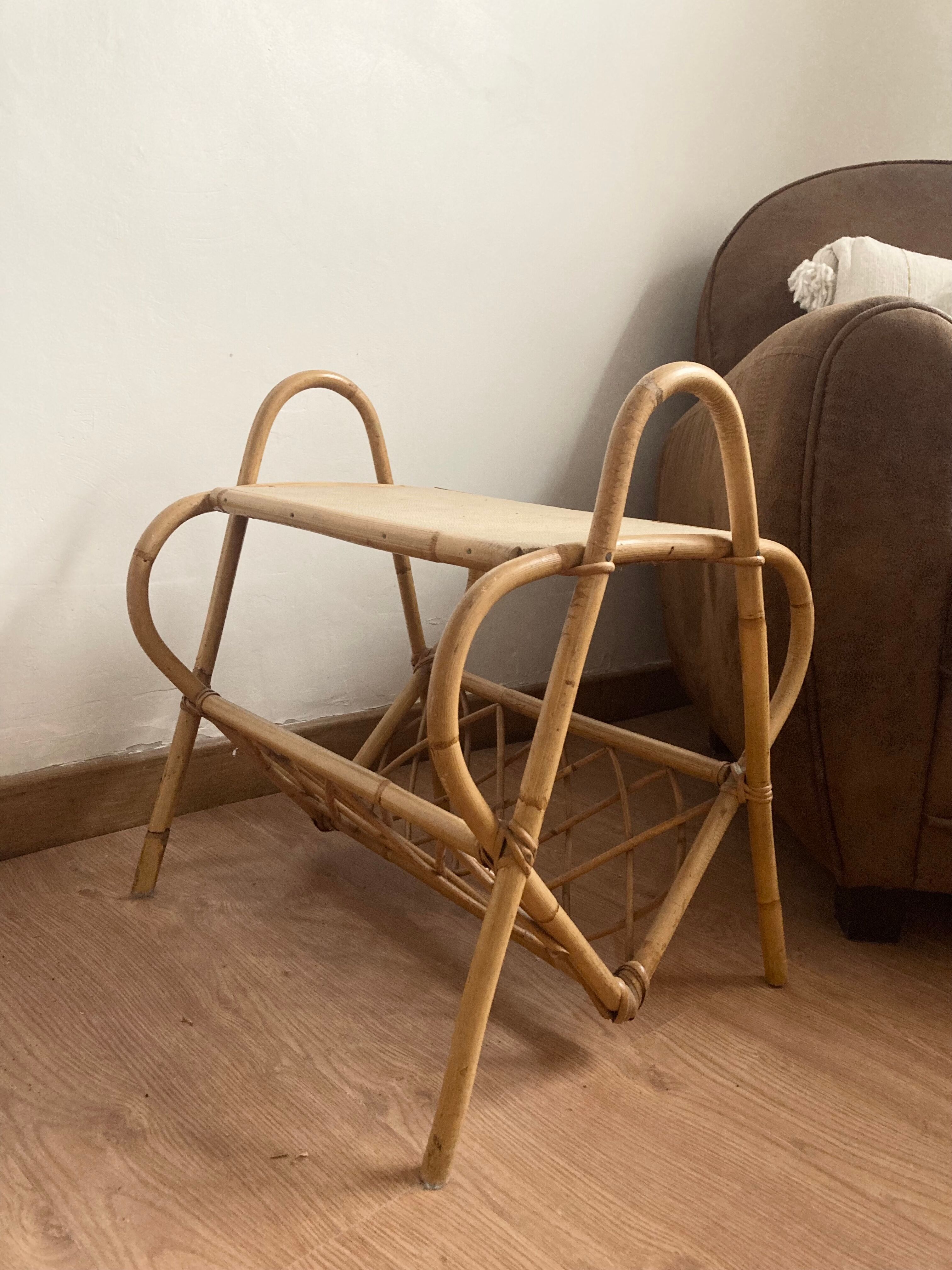 Rattan magazine