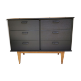 Black chest of drawers