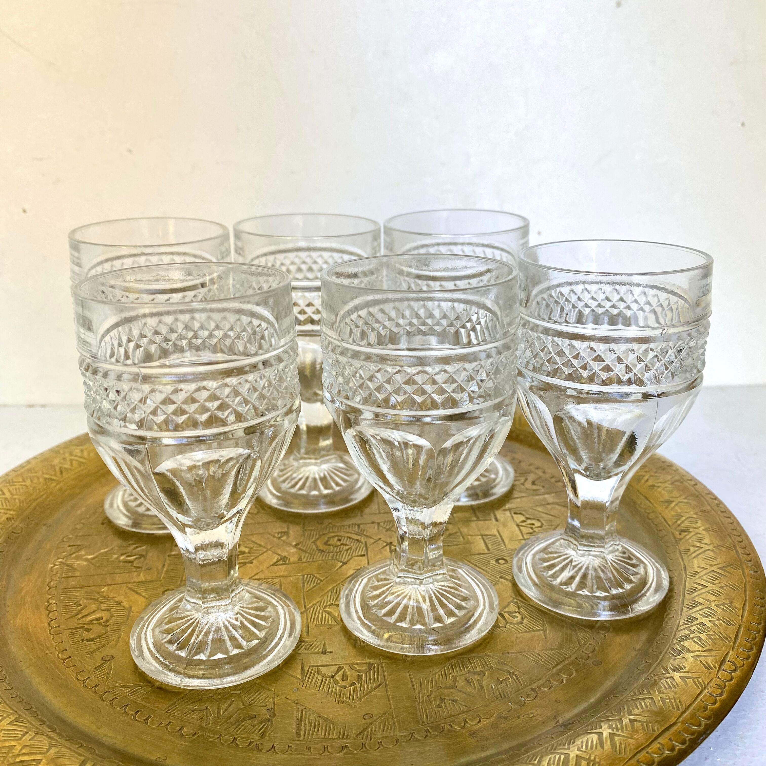 Baroque foot glasses