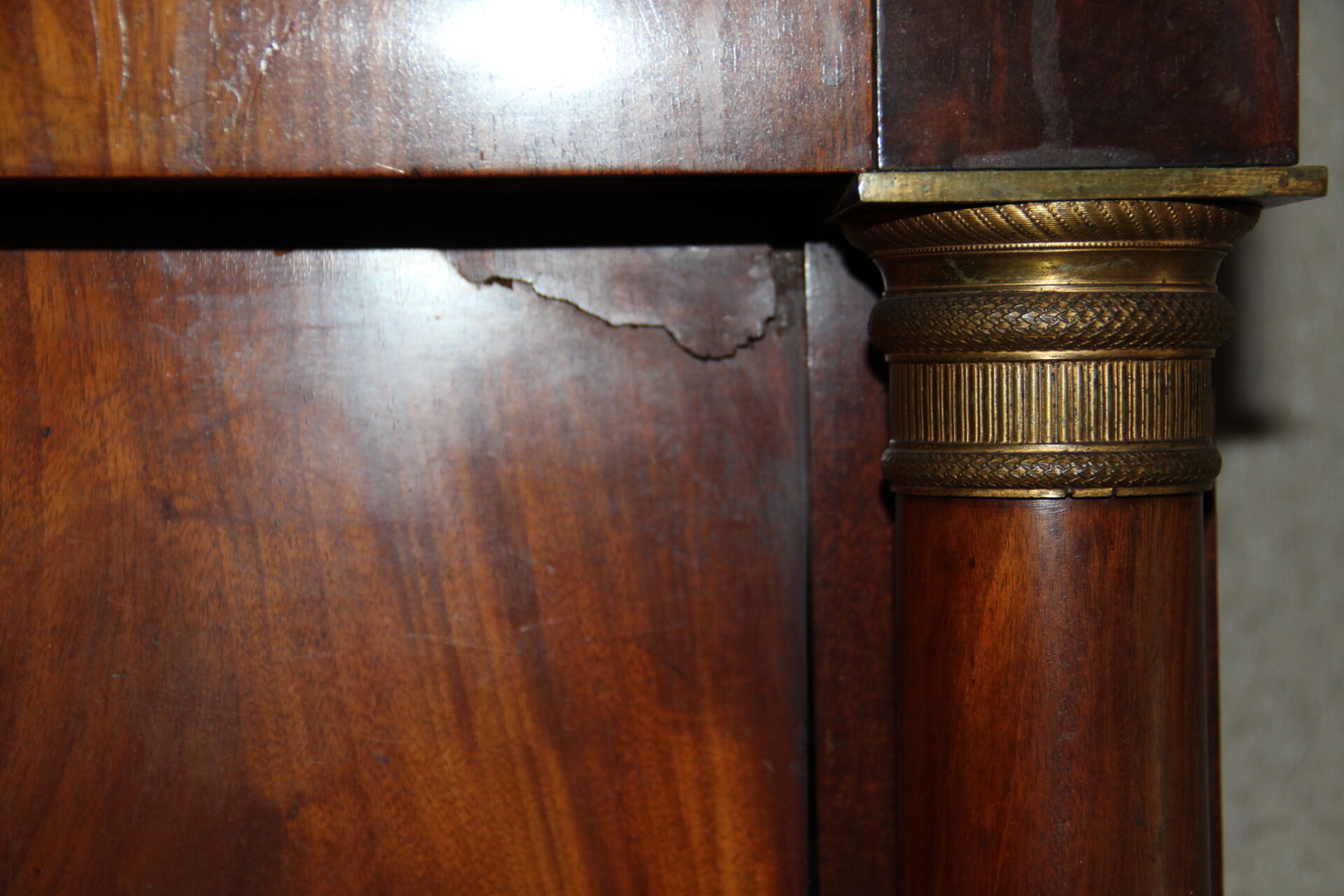 Mahogany cabinet of empire period, early XIX °