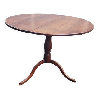 Table ronde tripode plateau basculant en noyer