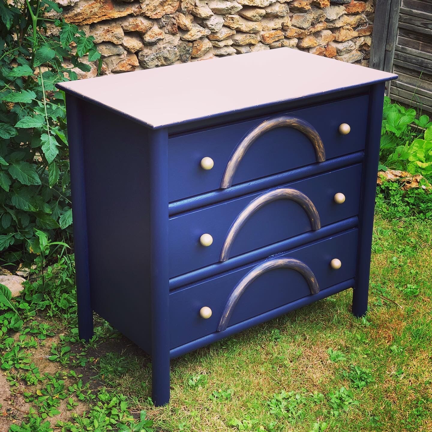 Chest of drawers 3 drawers in restyled wood