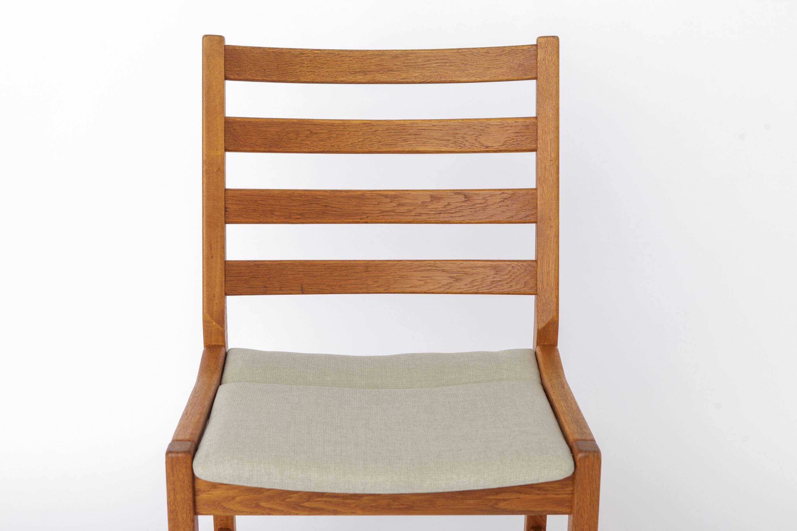 2 of 6 Kurt Østervig Oak Dining Chairs for KP Møbler, 1960s Danish