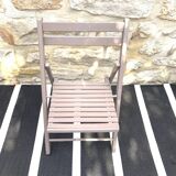 Children's folding chair
