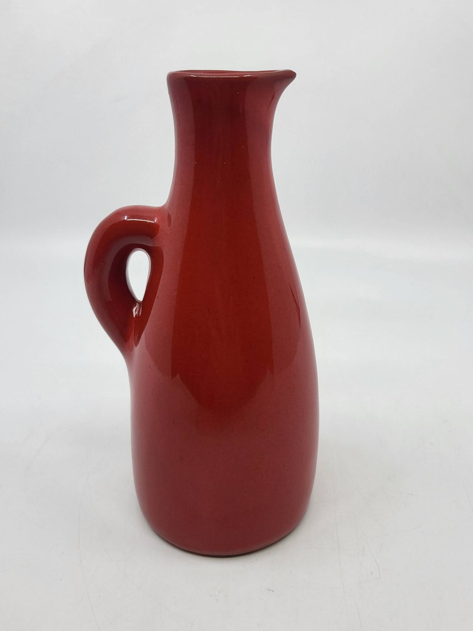 Robert Picault bottle in red ceramic, Vallauris, France, vintage 1950.
