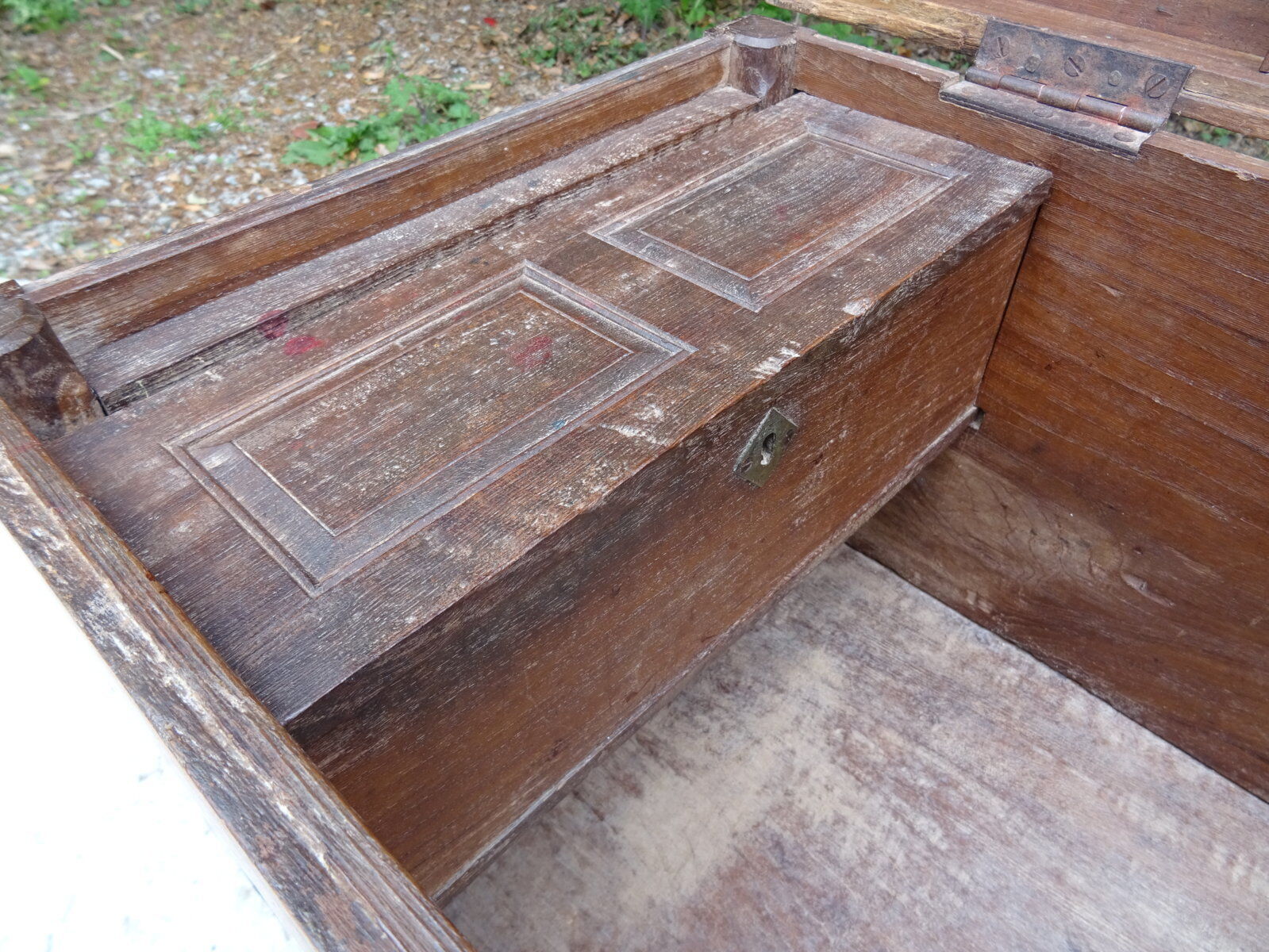 Naval officer chest in camphor