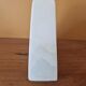 Vase en porcelaine en forme de pyramide Virebent