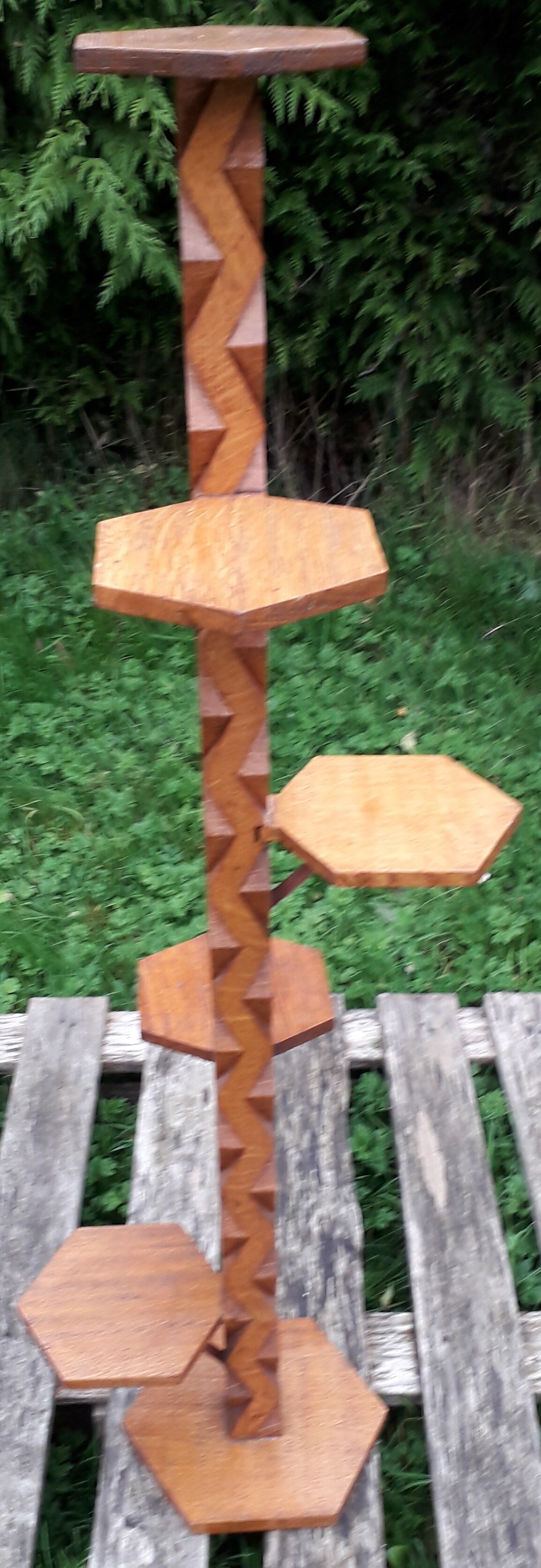 Porte pots en bois