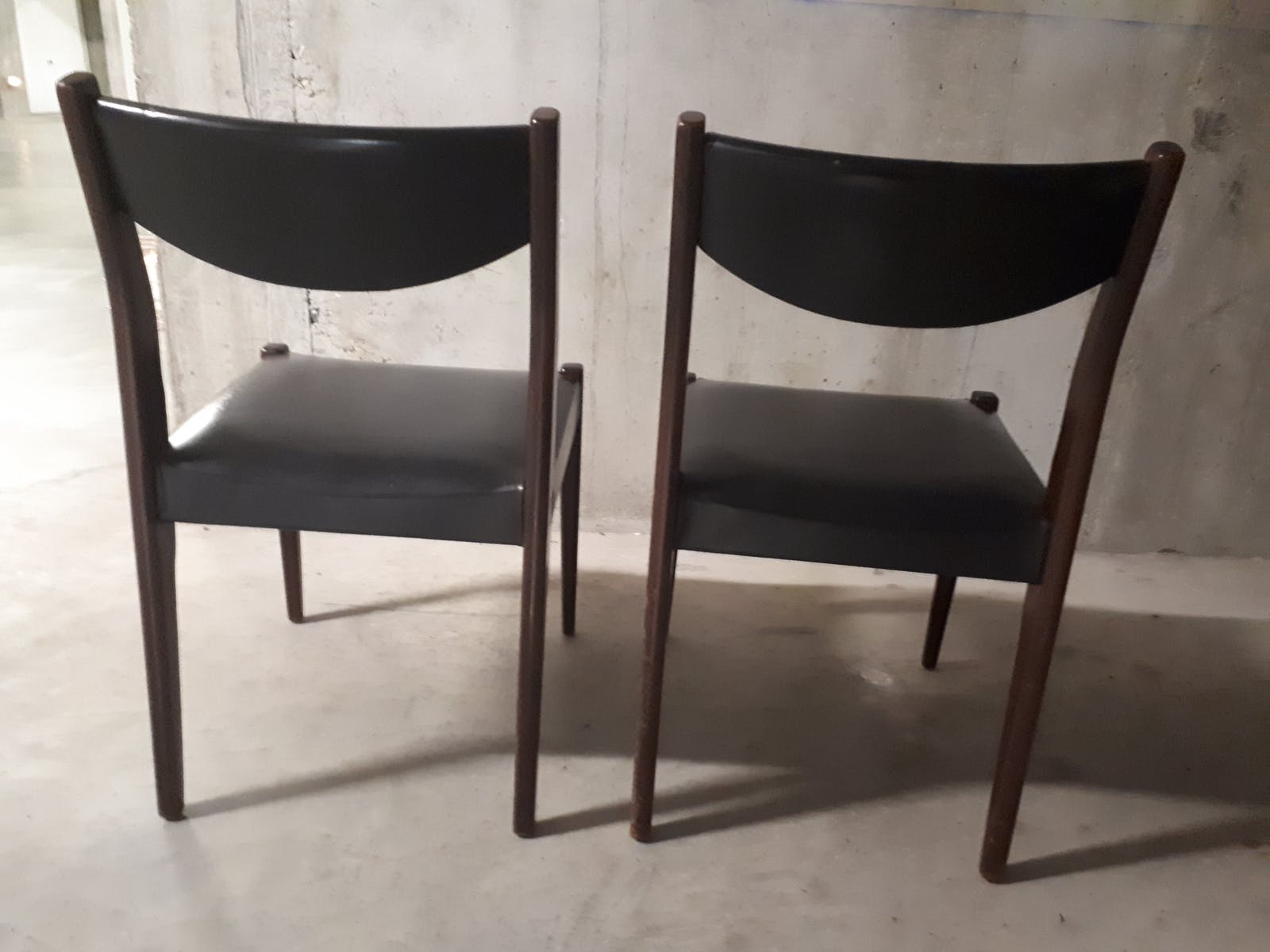 Paire de chaises scandinaves