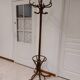 Porte-manteaux Perroquet en bois tourné