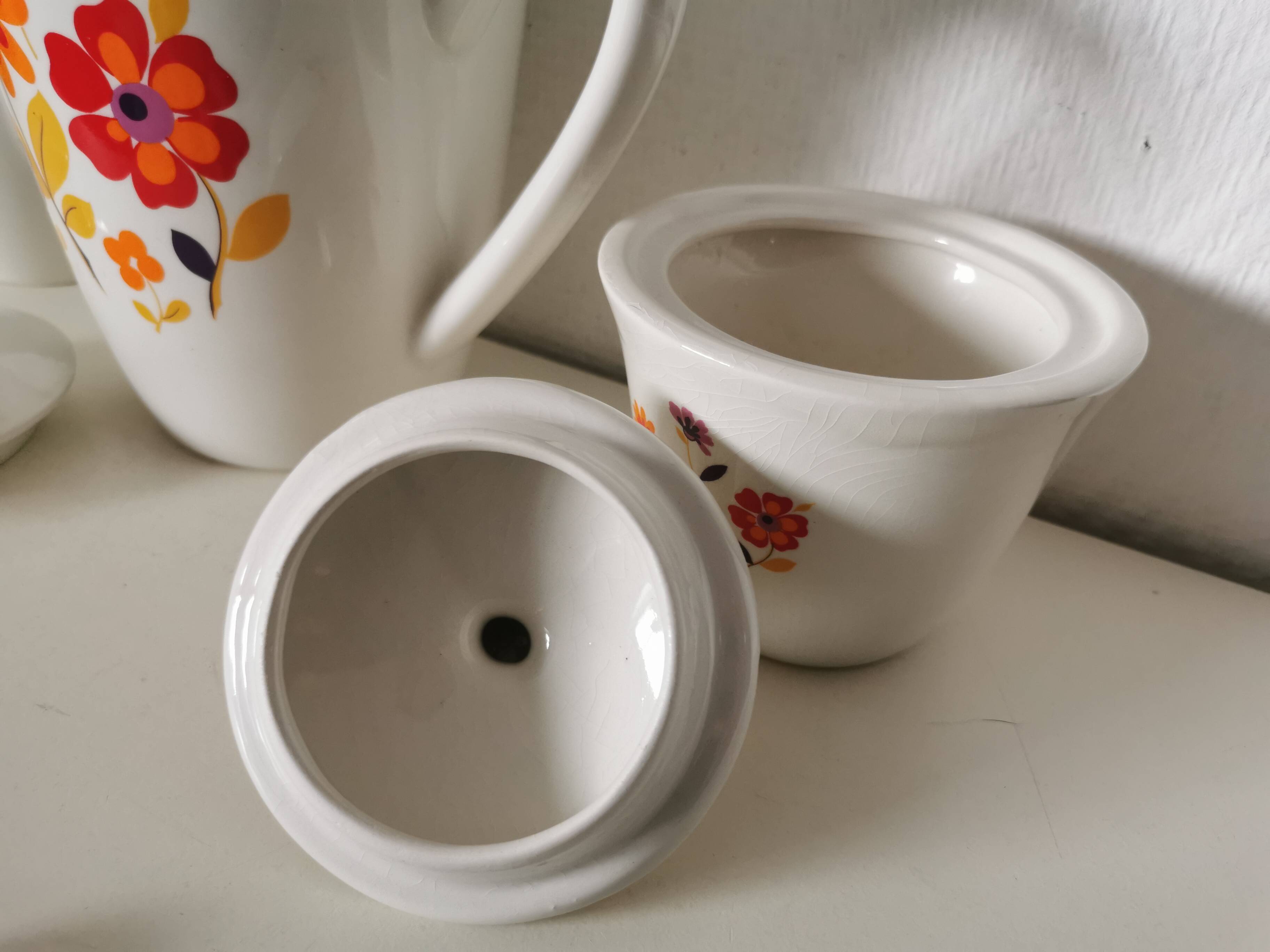 Ceramic coffee or tea service moulin des loups (orchies) flower from the 60s