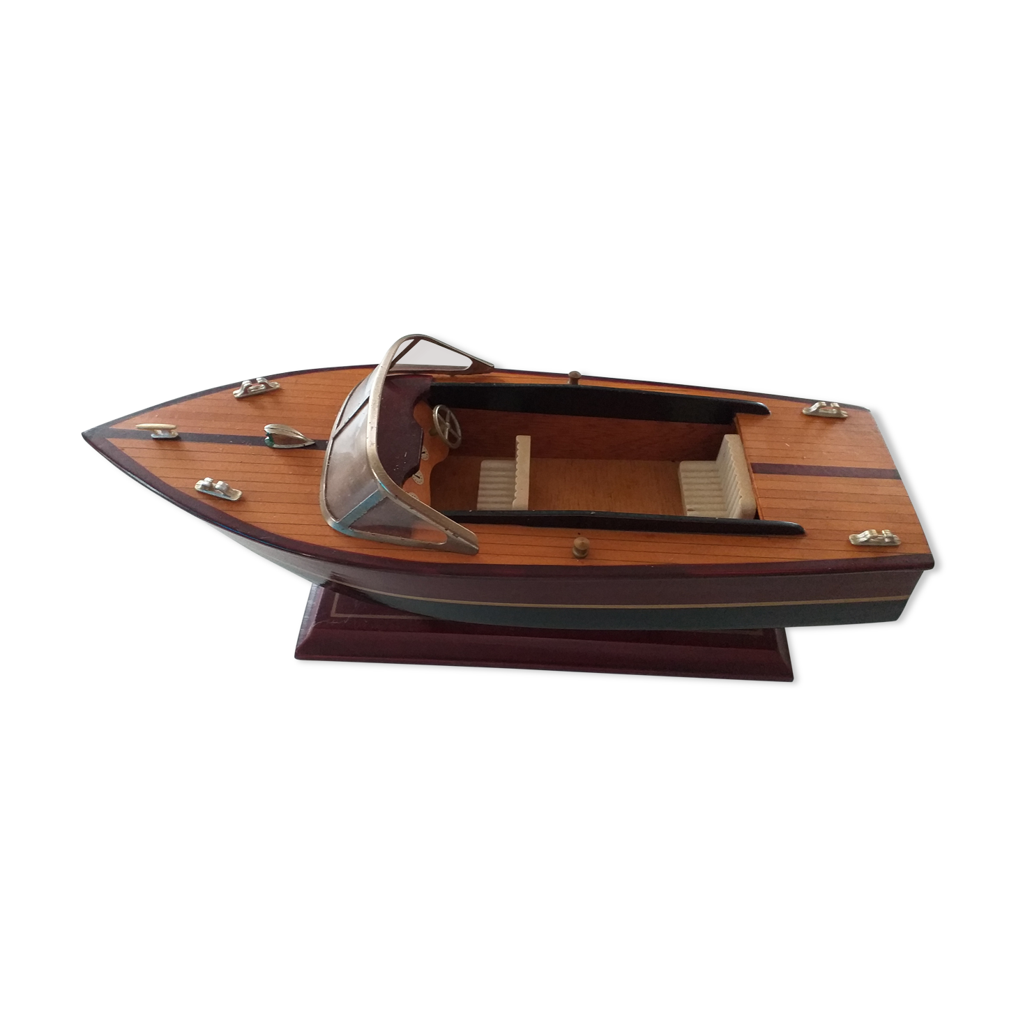 Model boat taxi vaporetto venise