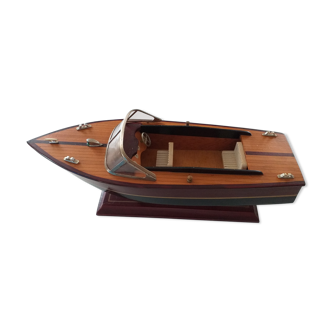 Model boat taxi vaporetto venise