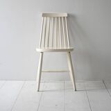Set of 6 White Pinstolar Chairs