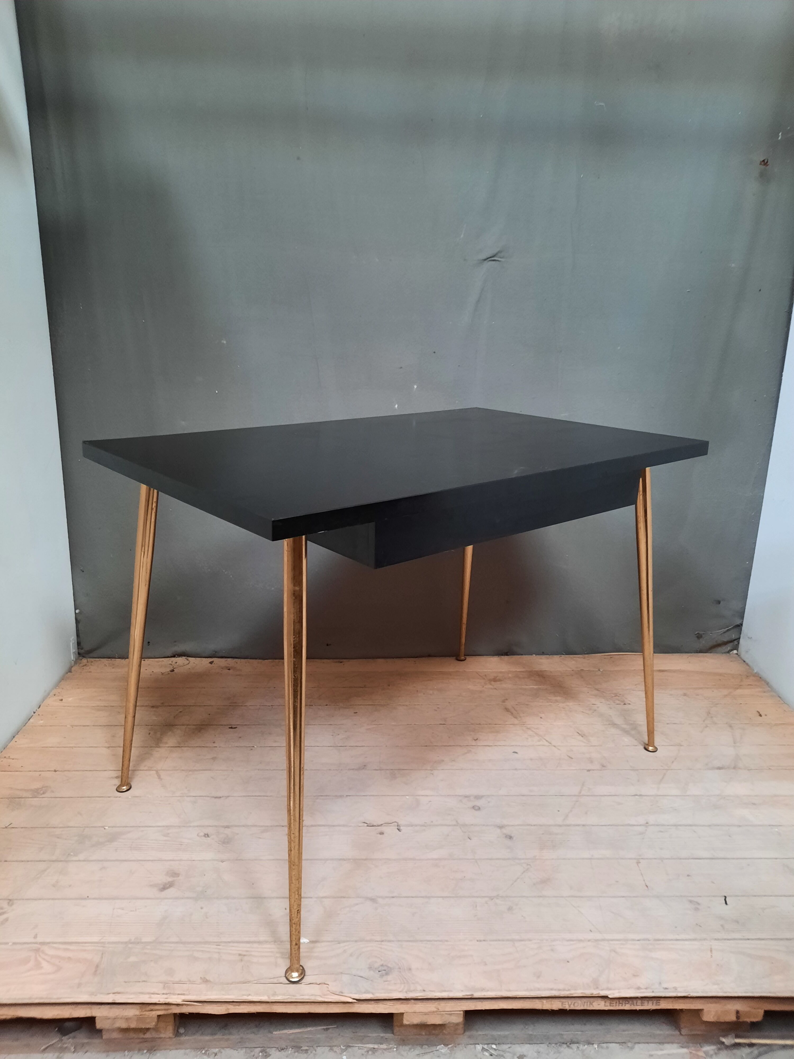 Table vintage pieds compas