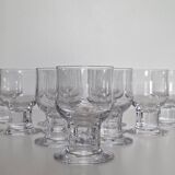 Verres à pied épais vintage