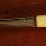 Old spoon to sprinkle