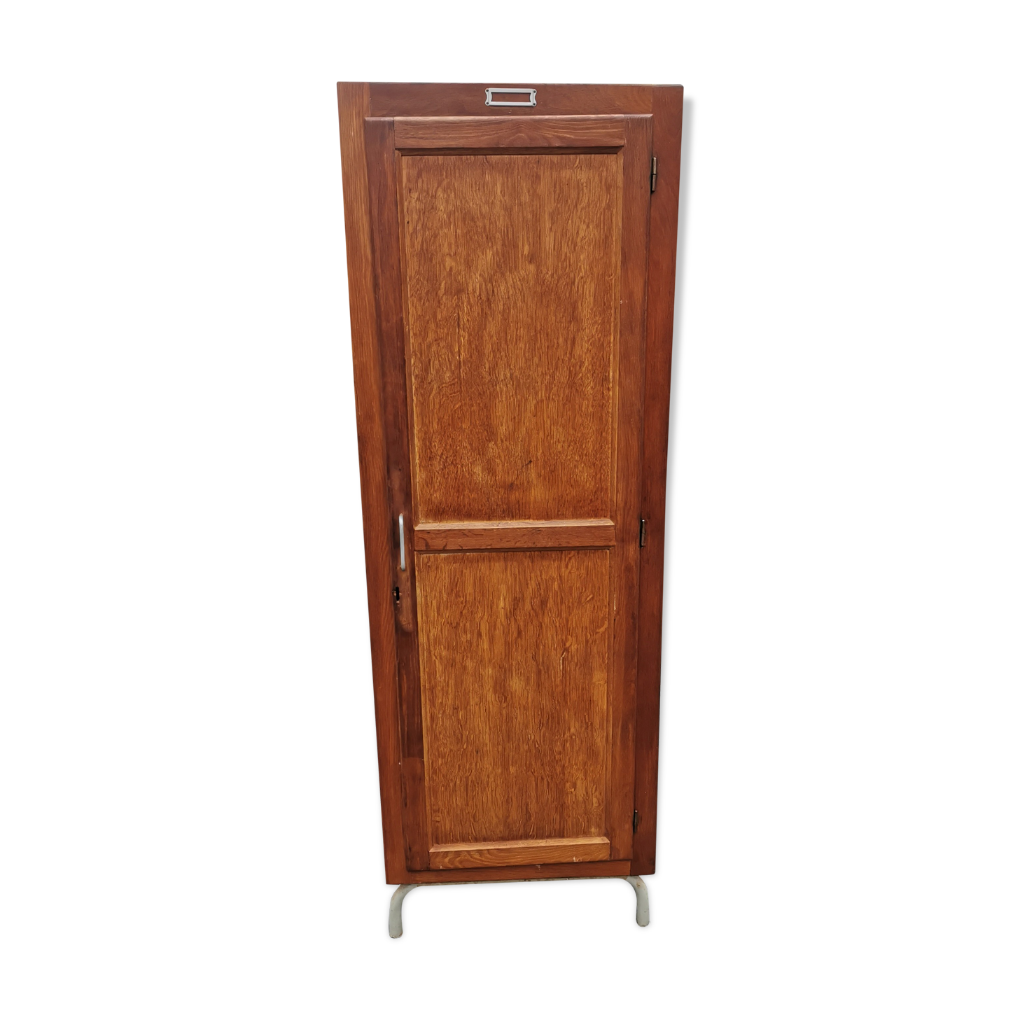 Boarding cabinet