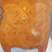 Louis XV chest of drawers in rosewood marquetry