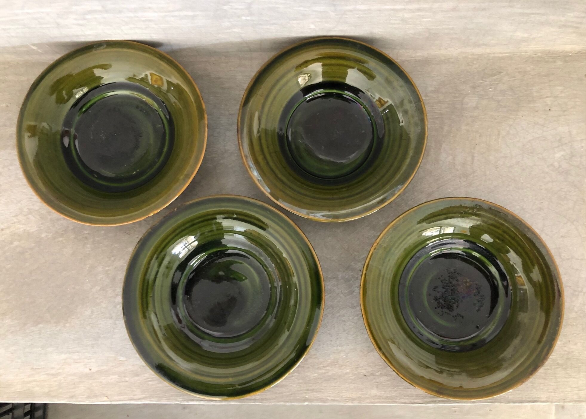 4 signed cup, cup and saucer sets