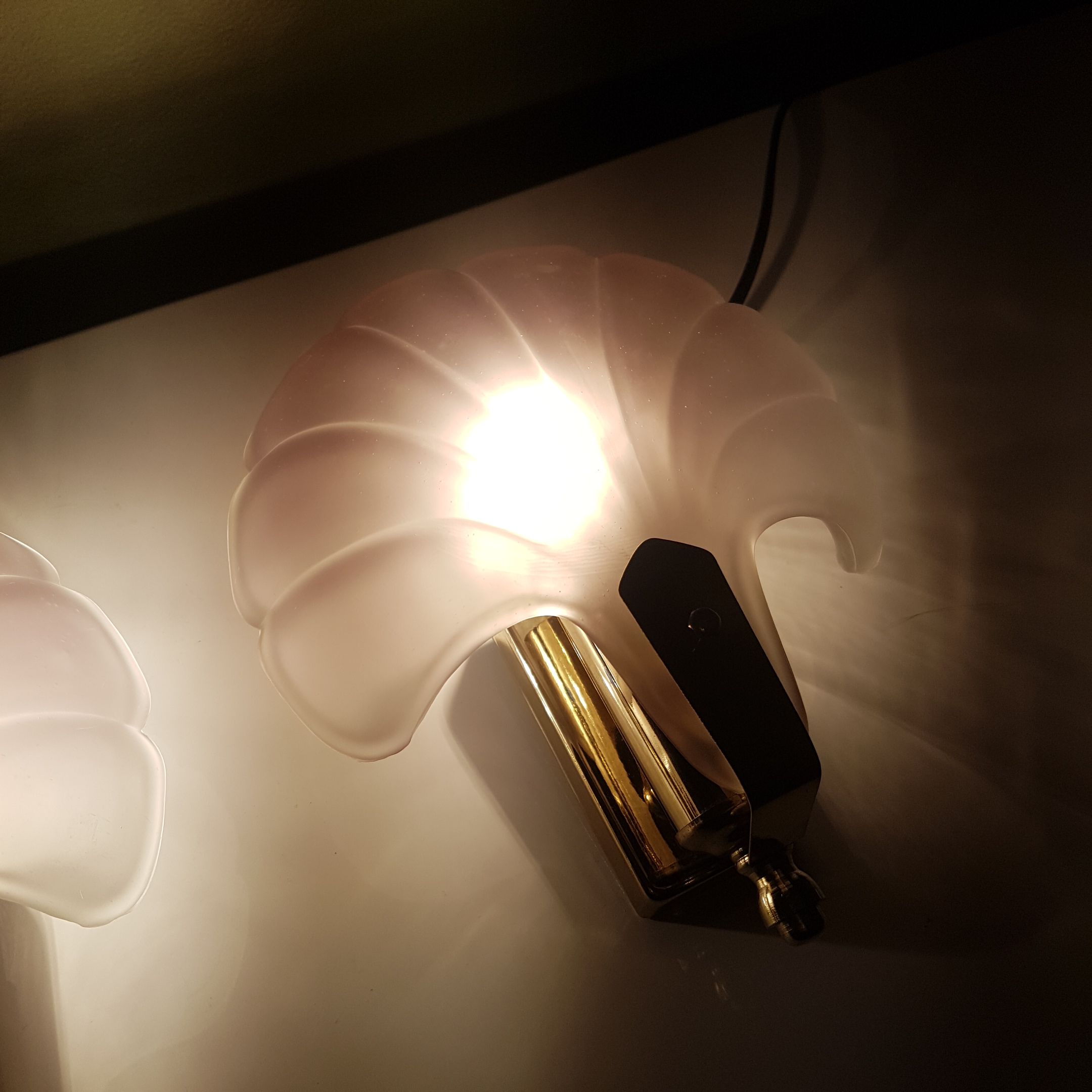 Pair of sconces shell pressed glass sand and golden steel 1970