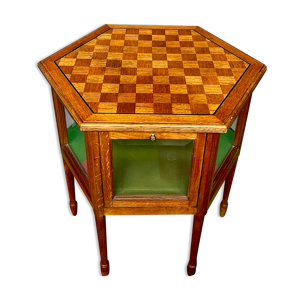 vitrine hexagonale de - art