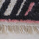 Modern Berber Rug - 250 x 167 cm