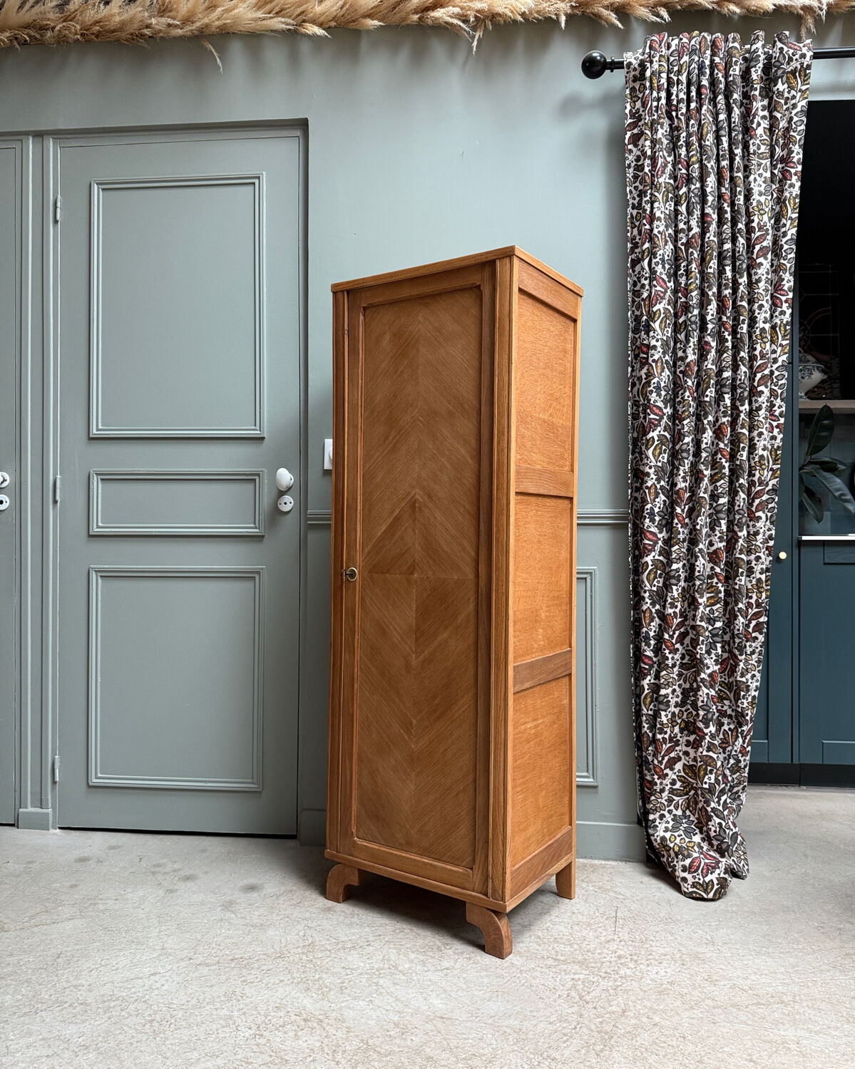 1950s bonnetière (renovated)