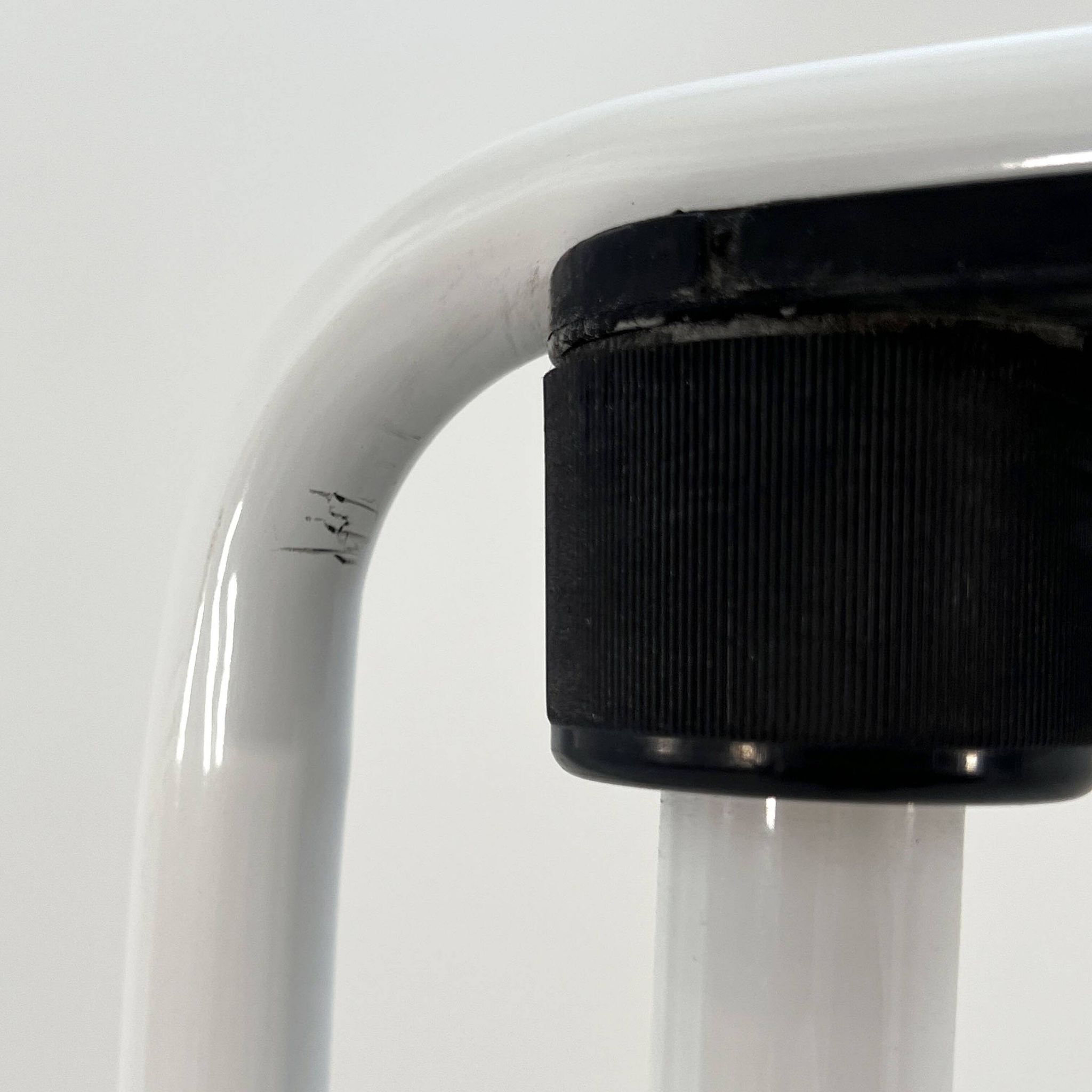 White floor lamp by Gian N. Gigante for Zerbetto, 1980