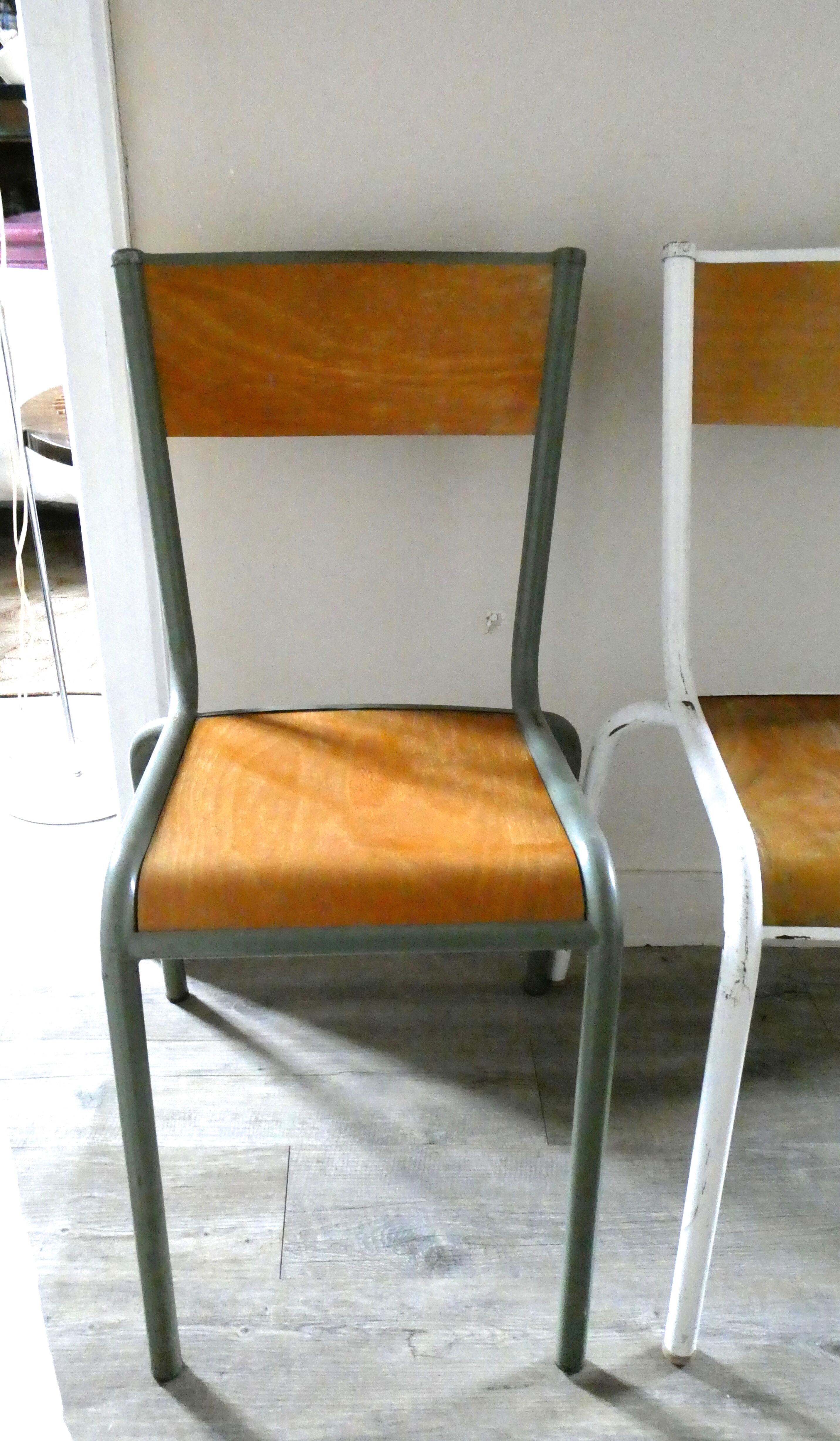 Pair of school chairs Mullca 510