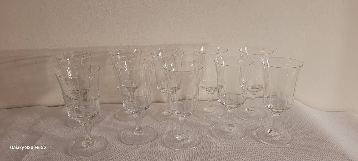 Set of 60's chiseled glasses
