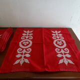 Lot 6 serviettes de table 46 x 42 rouges et blanches en coton