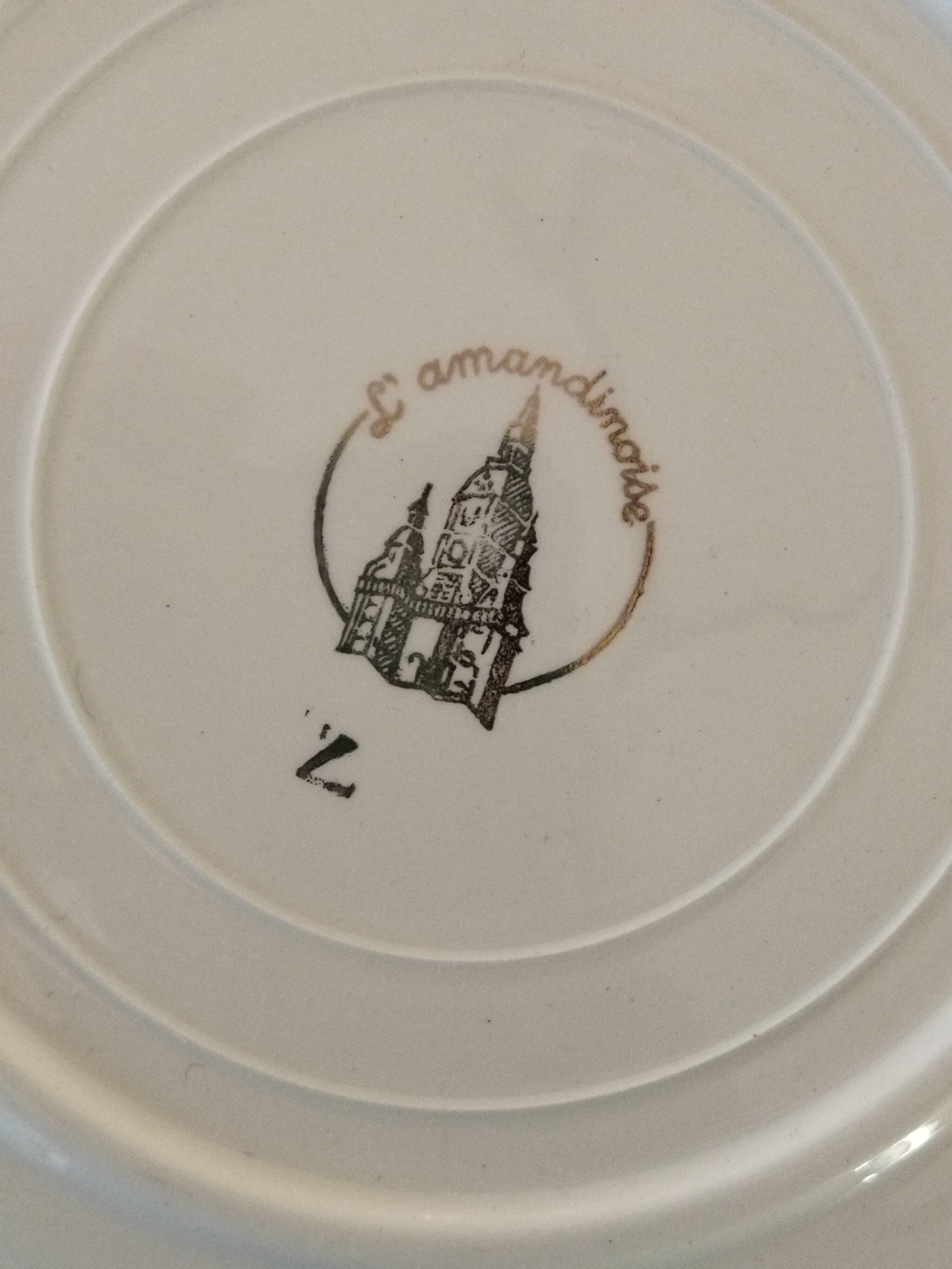 6 L’Amandinoise soup plates