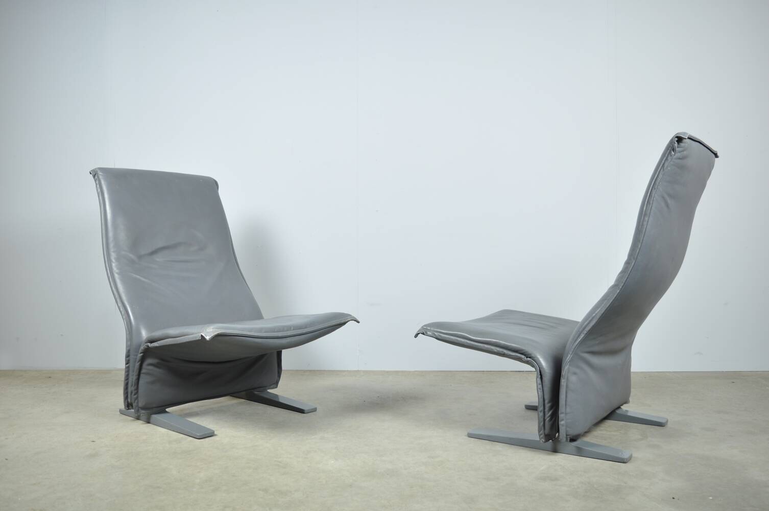 Artifort / vintage easy concorde chairs / pierre paulin / france 1960s
