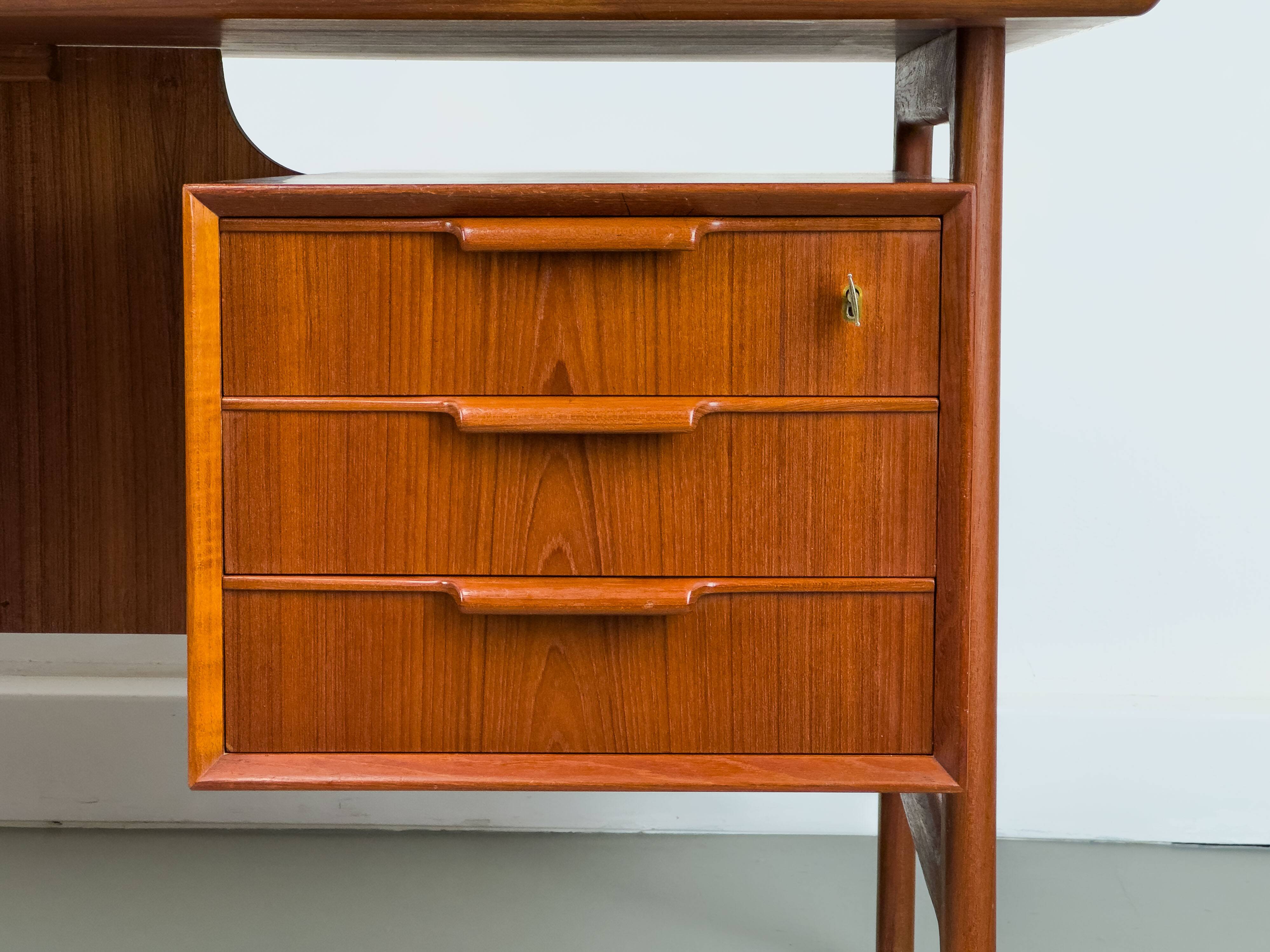 Omann Jun Model 75 Teak Desk, 1960s