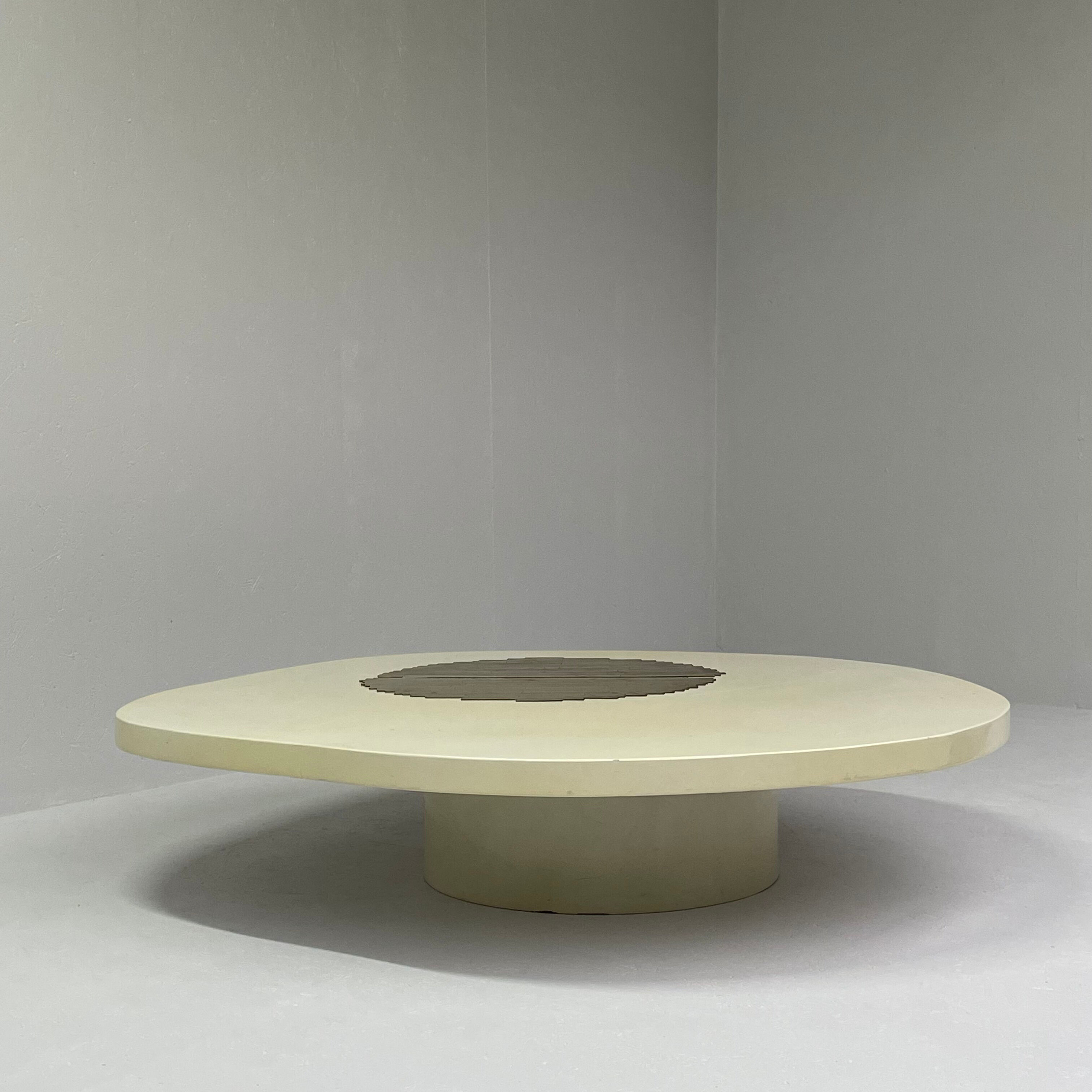 Off white Roger Vanhevel coffee table