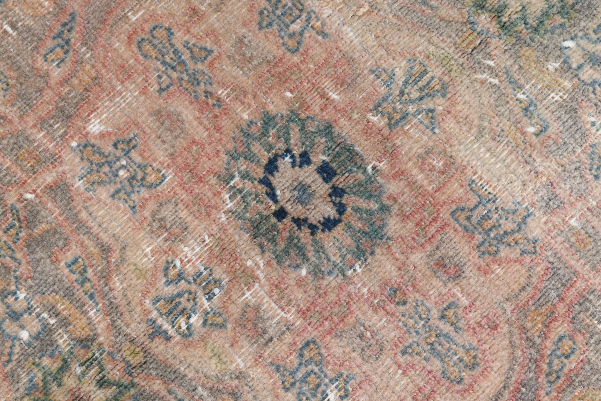 Classic persian rug, 301x385cm