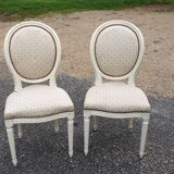 Pair of chairs medallion Louis XVl