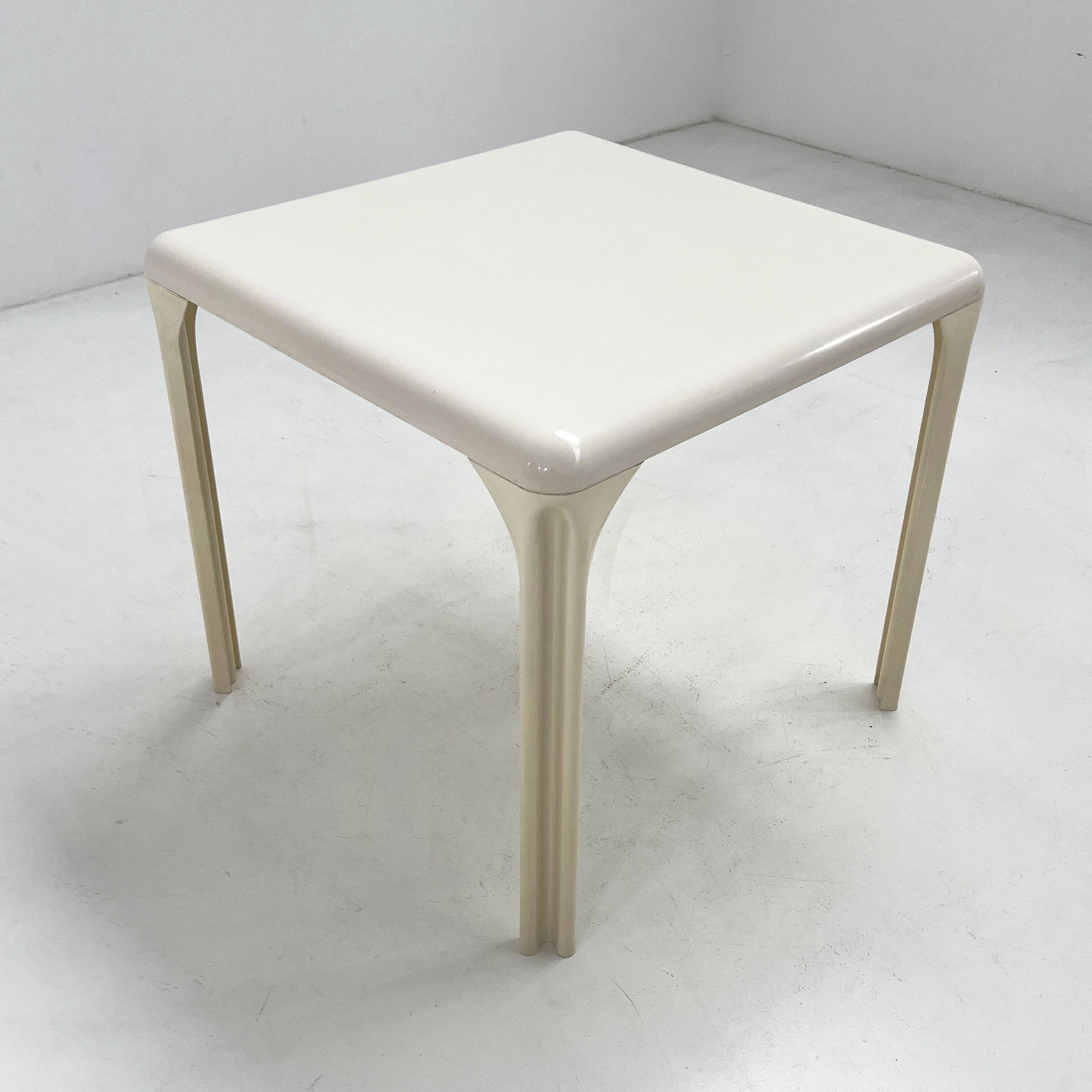 Table à manger Stadio Blanche par Vico Magistretti pour Artemide, 1970