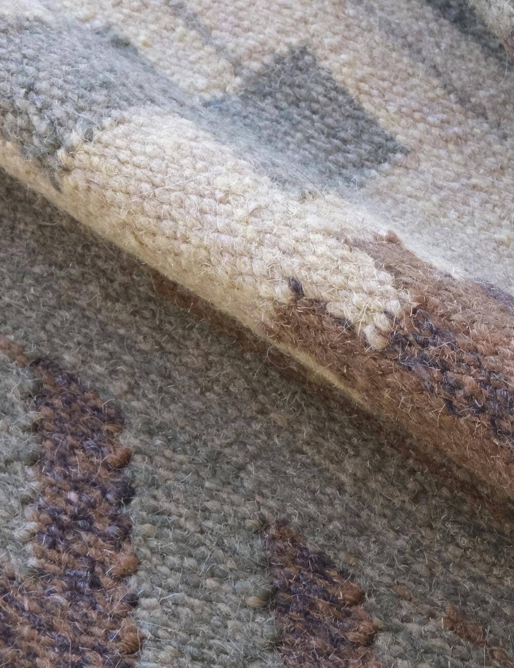 Small Vintage Kilim Rug - 122 x 60 cm