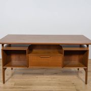 Bureau indépendant en teck modèle 75 de Omann Jun, Danemark, années 1950.