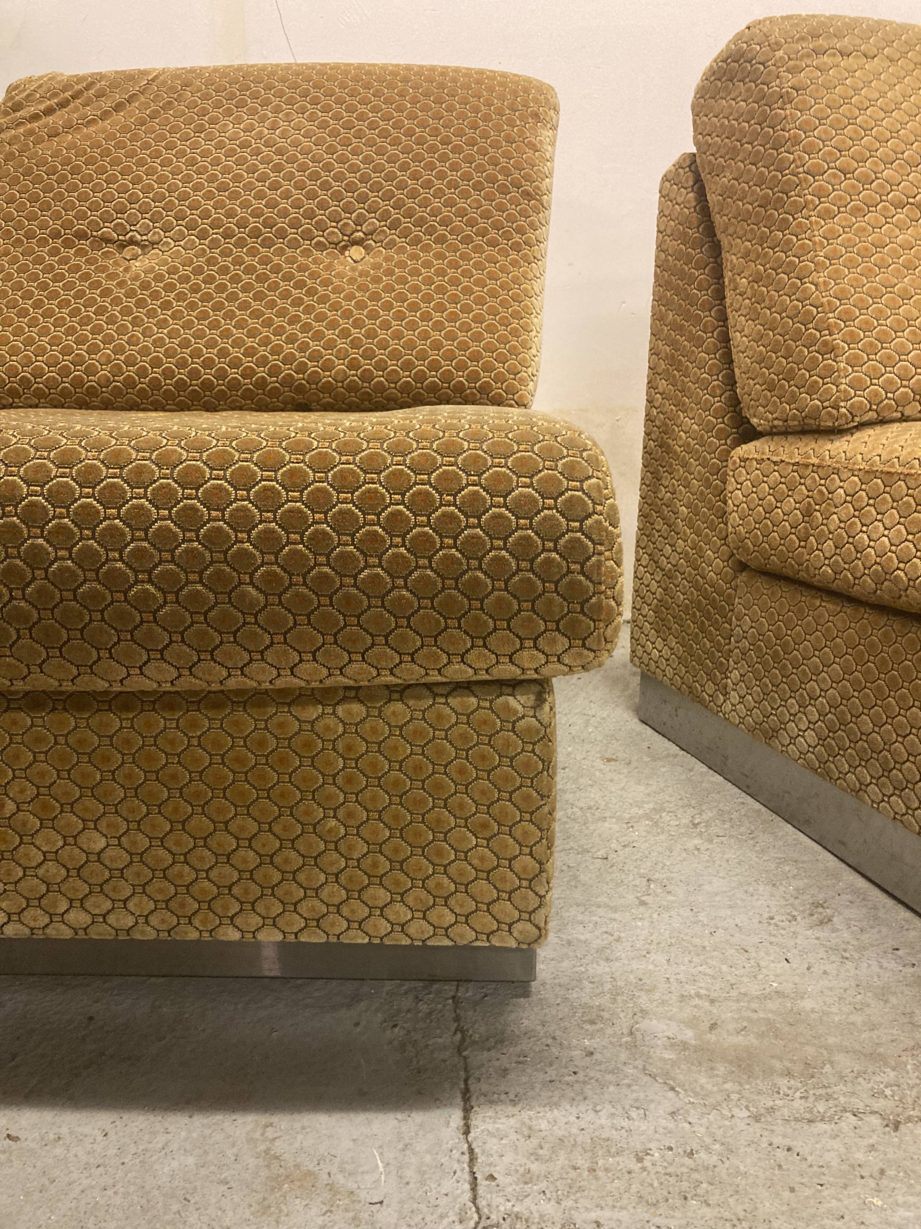 Pair of chauffeuses by Pierre Folie, éditions Jacques Charpentier 70's