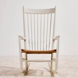 J16 rocking chair by Hans J. Wegner for FDB Møbler