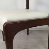 6 white leather Scandinavian chairs