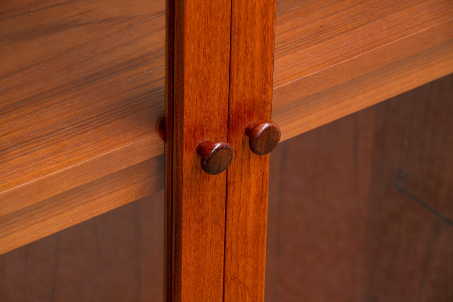 Vintage scandinavian library