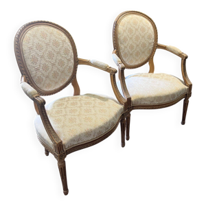 Paire de fauteuils Louis - noyer