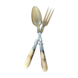 Salad cutlery with horn handle