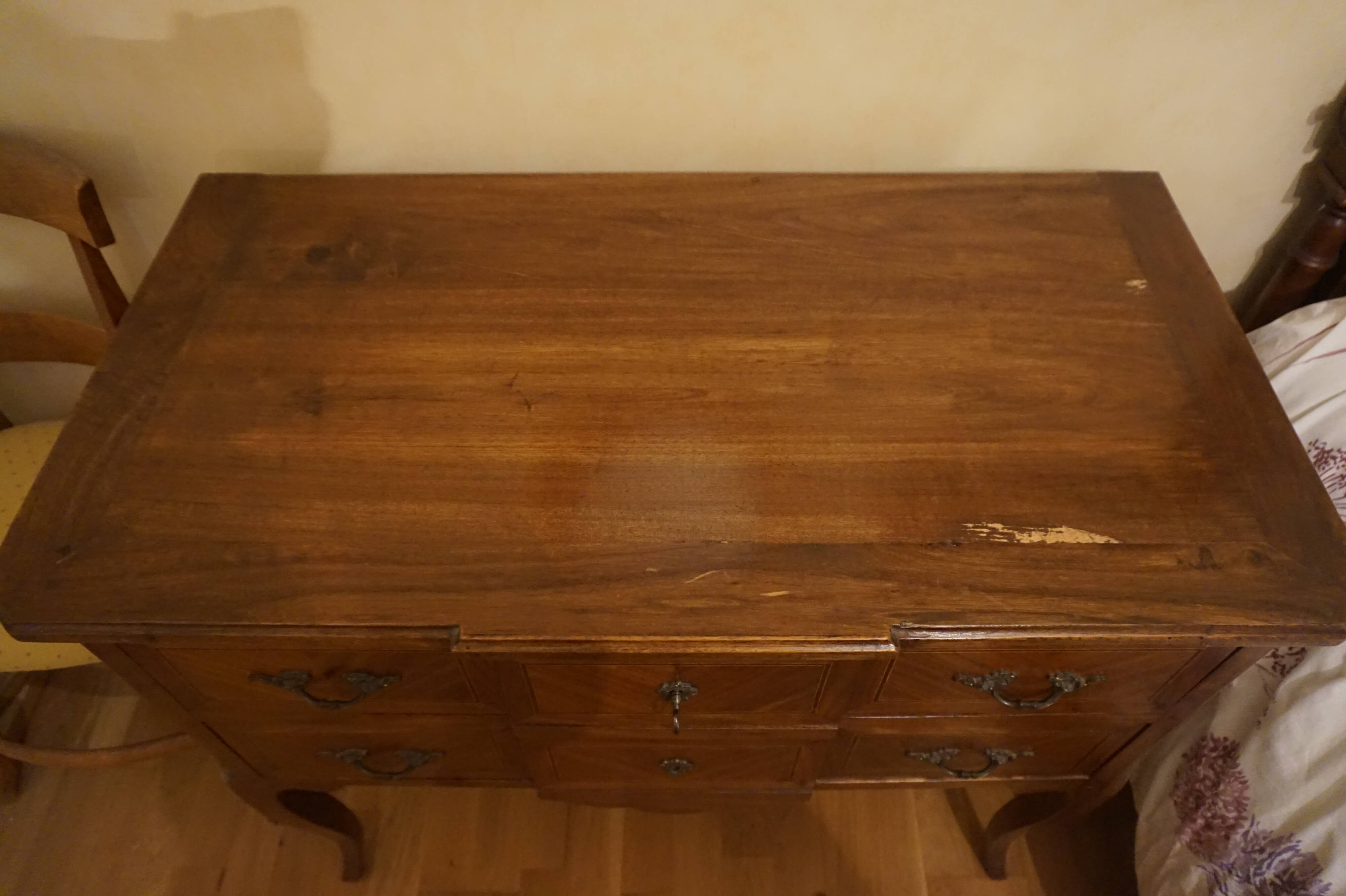 Dresser Louis XV style